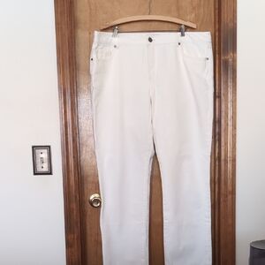 CAbi Women's Boyfriend Jeans in Cream